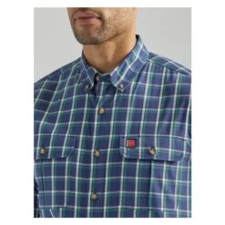 Men's Wrangler Foreman Plaid Shirt -Carhartts Clothing Store 1 650 wrangler foreman plaid shirt navy green
