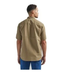 Men's Wrangler Lightweight Workshirt -Carhartts Clothing Store 2 650 wrangler lightweight workshirt dark khaki