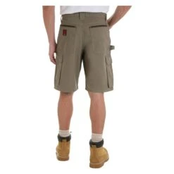 Men's Wrangler Riggs 10.5" Relaxed Fit Ripstop Ranger Shorts -Carhartts Clothing Store 2 650 wrangler riggs 10 5 relaxed fit ripstop ranger shorts bark