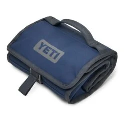YETI Daytrip Lunch Bag -Carhartts Clothing Store 3 650 yeti daytrip lunch bag navy