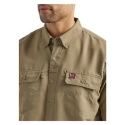 Men's Wrangler Lightweight Workshirt -Carhartts Clothing Store 4 650 wrangler lightweight workshirt dark khaki