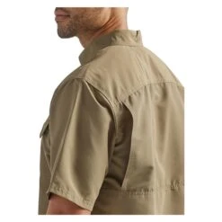 Men's Wrangler Lightweight Workshirt -Carhartts Clothing Store 5 650 wrangler lightweight workshirt dark khaki