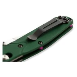 Benchmade Mini-Osborne 945 -Carhartts Clothing Store 7 650 benchmade mini osborne 945 green plain edge